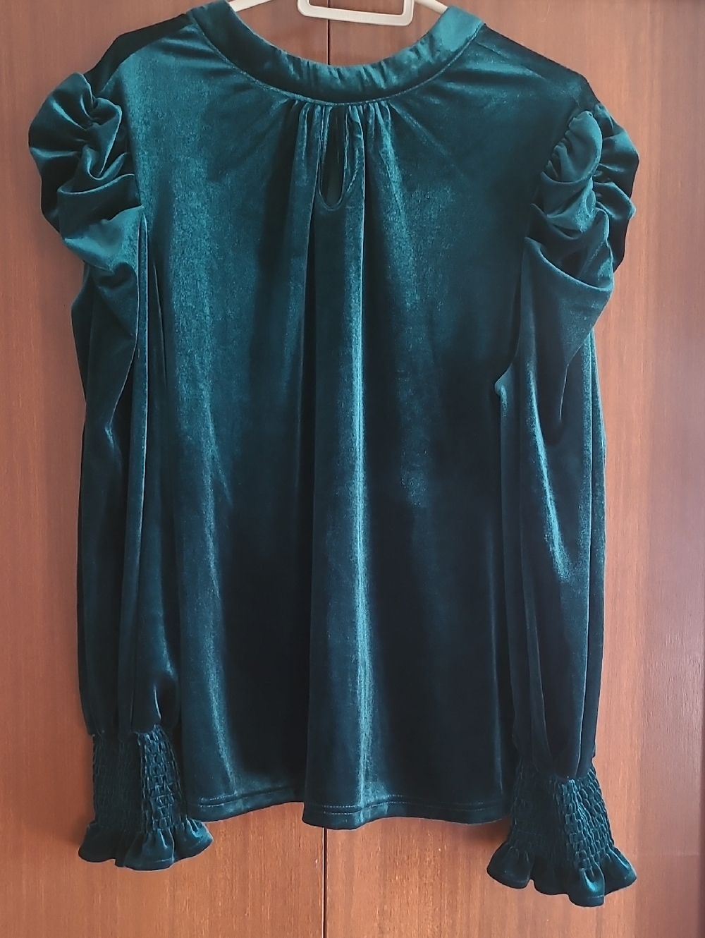 Velvet Puff-Sleeve Blouse - Forest Green